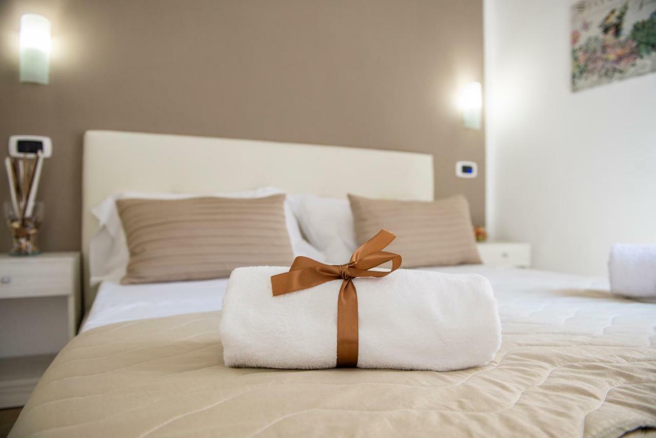Smeraldo Suite Naples Exterior photo